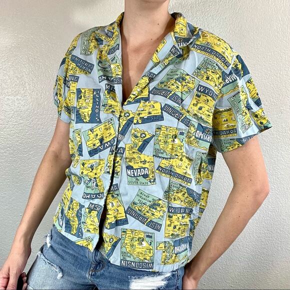 Vintage road trip states button down Liz Claiborne blue and yellow blouse size M - Picture 12 of 12